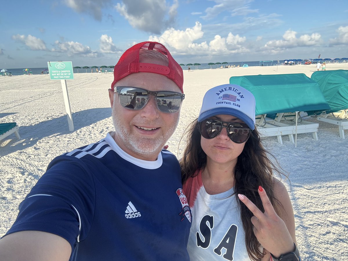 fbcoachjmayo's tweet photo. Happy Birthday America!! ๐บ๐ธ
#USA
#Freedom
#SiestaKeyFL https://t.co/fsogjyyP0a