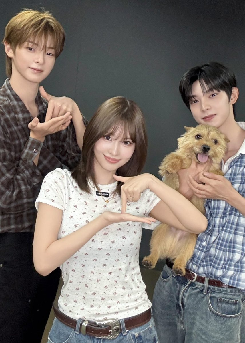 flqnwhdk's tweet photo. 아 맘좋아..🥹🥹🤍 립우야 축하해요 https://t.co/5tuOn6sdBd