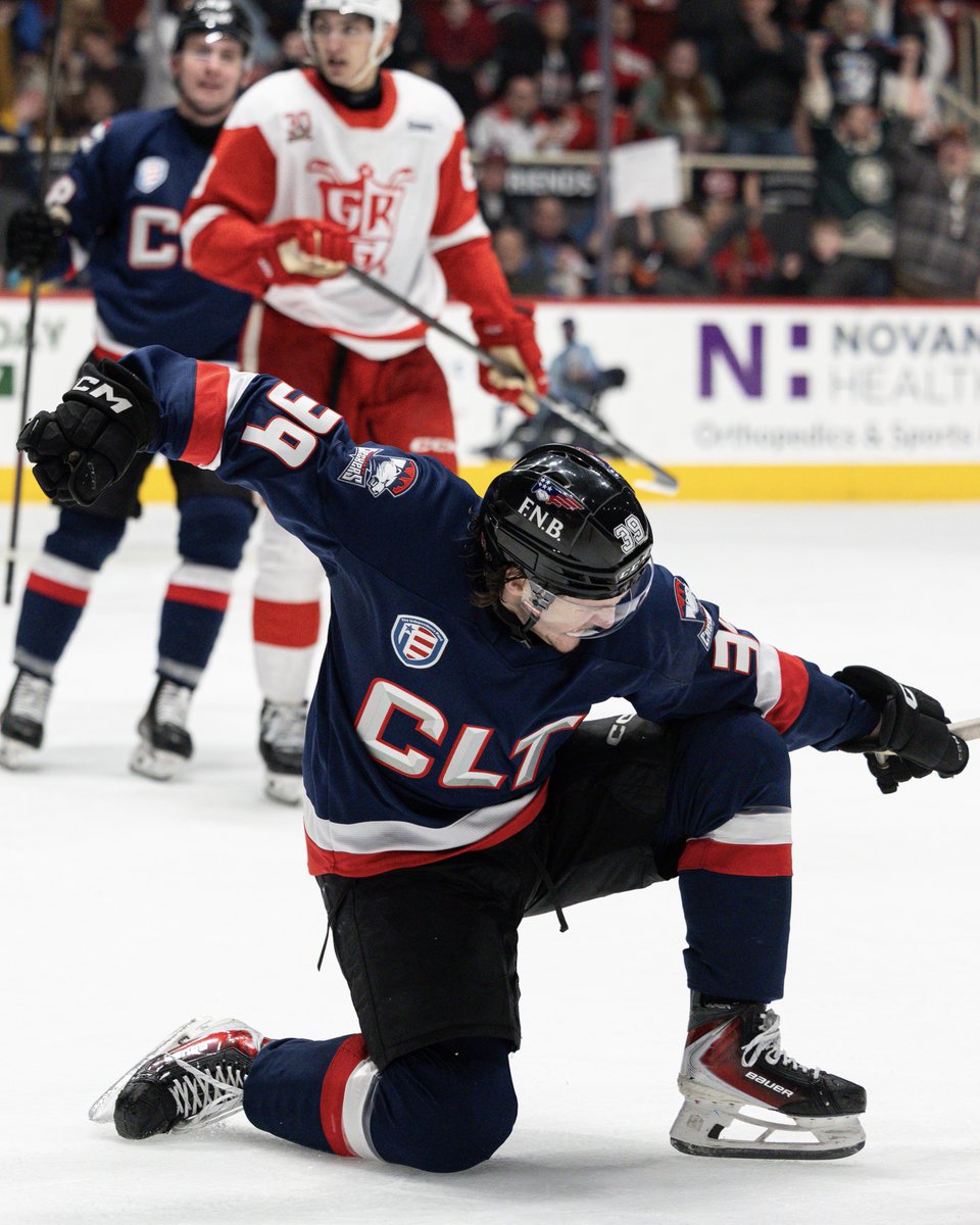 CheckersHockey's tweet photo. 🎇 HAPPY FOURTH OF JULY, CHECKERS FANS! 🎇 https://t.co/Jmmx8edJEL