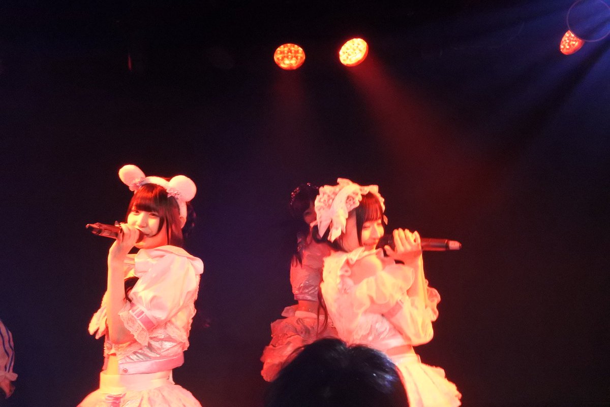 i_k_D1998's tweet photo. #ゼロキョリハーツ #ペアショット #みんな可愛い 

取り急ぎ名古屋、むにちゃん生誕祭及び対バンお疲れ様です！
今回ベストショットが多すぎて何をあげるか迷い中なのですw
また色々編集して改めてあげます！

とりあえず最高のペアショットをお楽しみください！
ゼロキョリハーツ最高！ https://t.co/w5Q9TUohOi