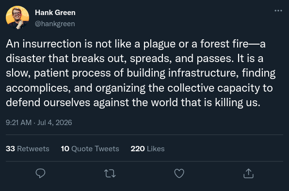 fauxsmokes's tweet photo. @hankgreen was so real for this https://t.co/KpWDBPwD3l