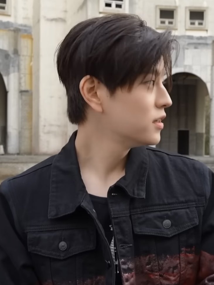 EveLyyz's tweet photo. ซึงมินในรันอิทหล่อทุกซีนเลยอะ ㅠㅡㅠ https://t.co/OtnUrxeSXz