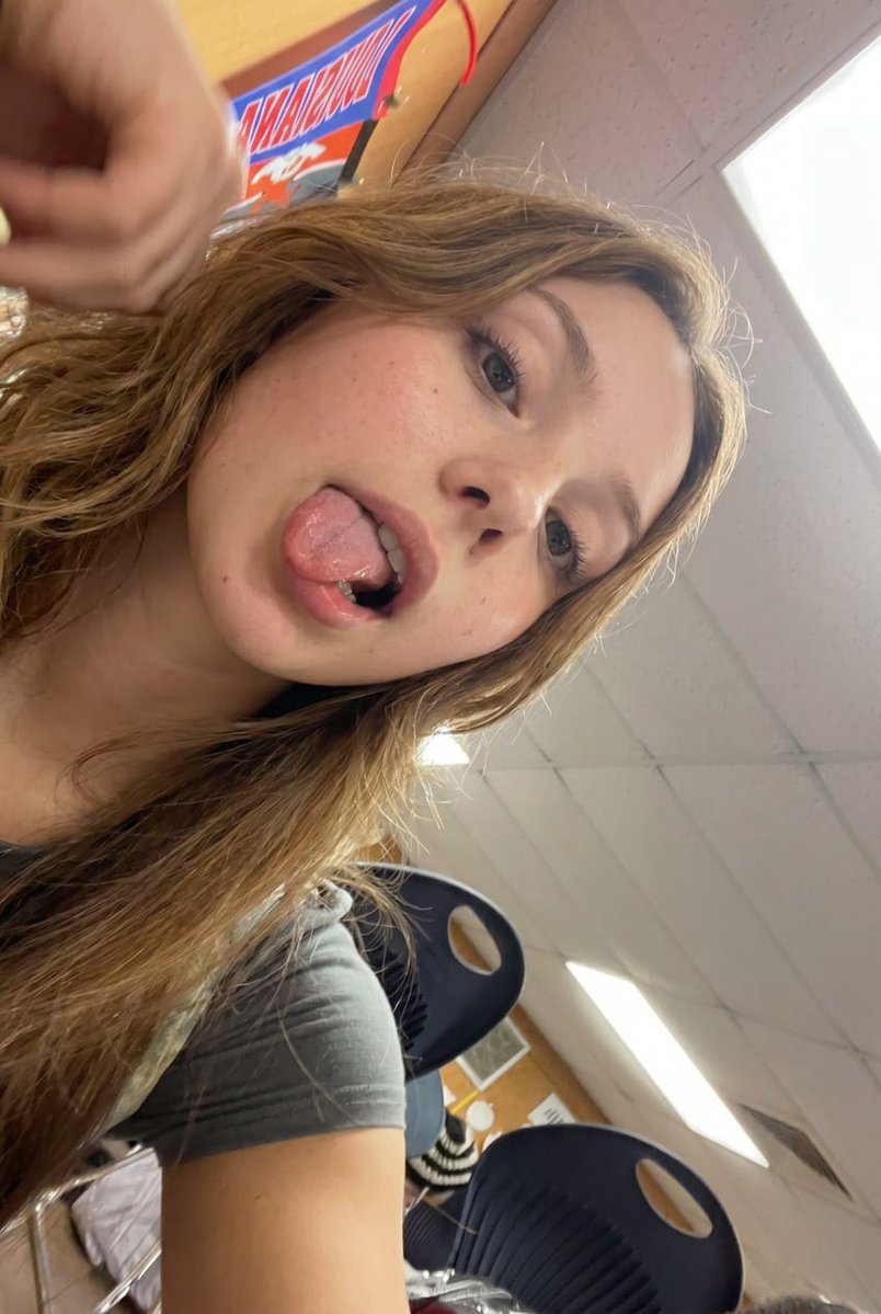 avalabalaaa's tweet photo. I’m gonna delete what i posted in the comment soon https://t.co/8iFJt1TSvg
