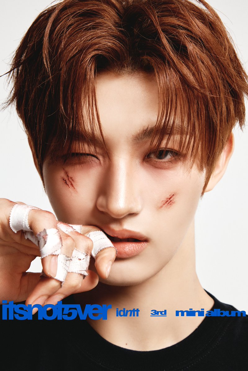 idntt_cosmo's tweet photo. idntt <itsnotover>
Concept Photo Chrome Heart ver. - Horizon

id2 kimheeju

2026.07.13 6PM KST

Pre-save
🔗 https://t.co/Cy4pu8H5I0

#idntt #아이덴티티
#unevermet #yesweare #itsnotover
#김희주 #kimheeju https://t.co/GNLpYVFl8X