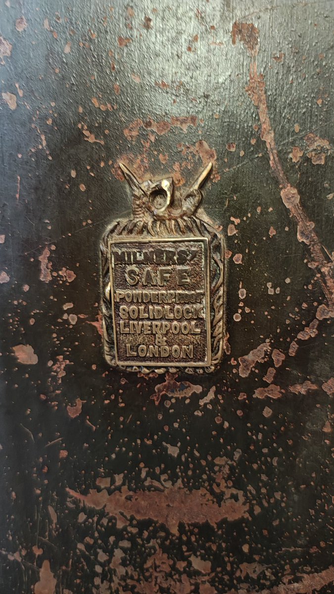 fjellman2's tweet photo. Milners Fire Resistant Safe at Ightam Moat Castle in Kent @angiesliverpool the Liverpool coat of arms and Liverbird can be seen bottom left underneath the lion &amp; unicorn. https://t.co/Umaankb5WD