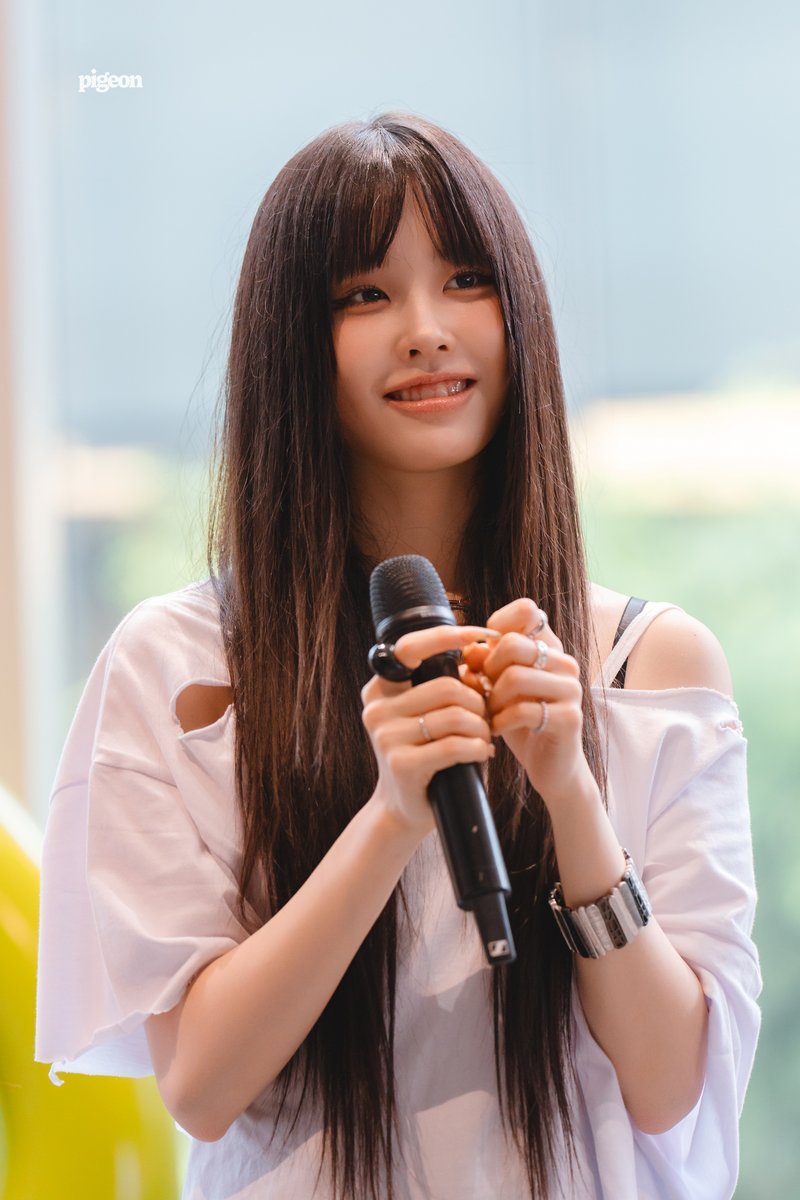 pigeon__pic's tweet photo. 260704 키비츠 미니팬미팅
김유나
 
#Keyveatz #KIMYUNA https://t.co/4cdwzBpG92