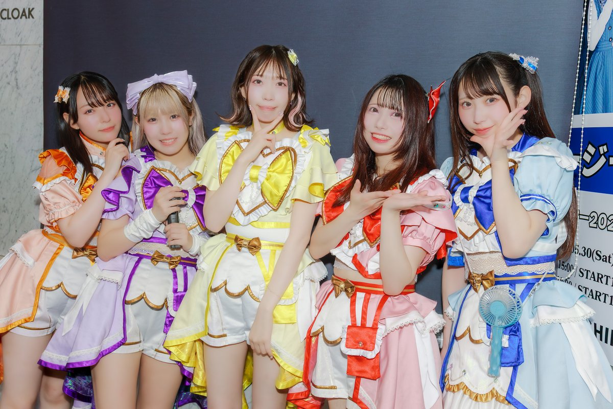 A6m2Ms06's tweet photo. 指名特典集合

2026.7.4 新宿Reny
MUSIC PARK
Girls &amp; Music Theater
物販時
#ぽけっとファントム https://t.co/CXpzOqMrZ1