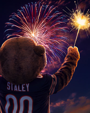 TheRealStaley's tweet photo. Happy 4th of July! 🎆 https://t.co/vC7I0hN9RJ