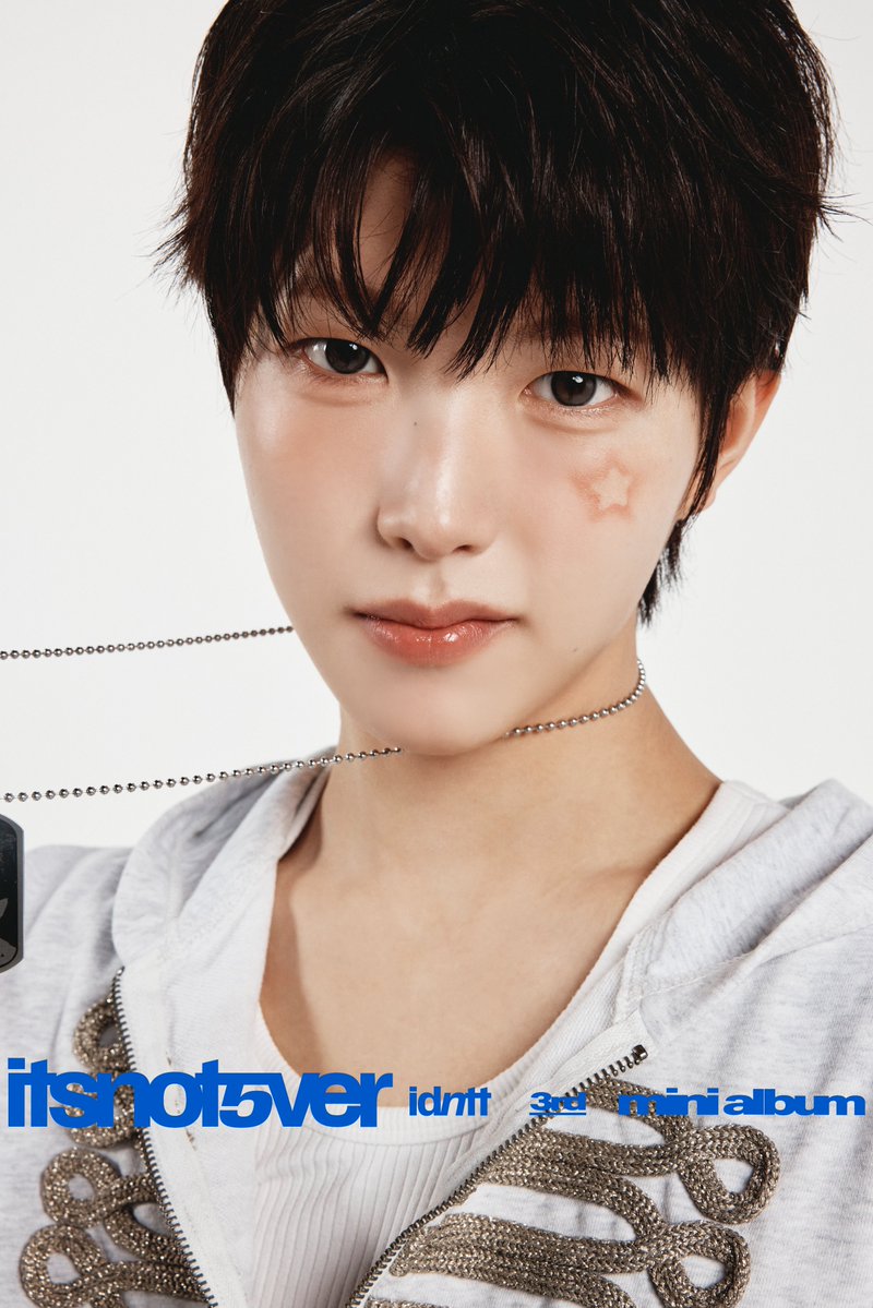 idntt_cosmo's tweet photo. idntt <itsnotover>
Concept Photo Chrome Heart ver. - Horizon

id15 choigyeongbeen

2026.07.13 6PM KST

Pre-save
🔗 https://t.co/Cy4pu8HDxy

#idntt #아이덴티티
#unevermet #yesweare #itsnotover
#최경빈 #choigyeongbeen https://t.co/hBLElT2mAj