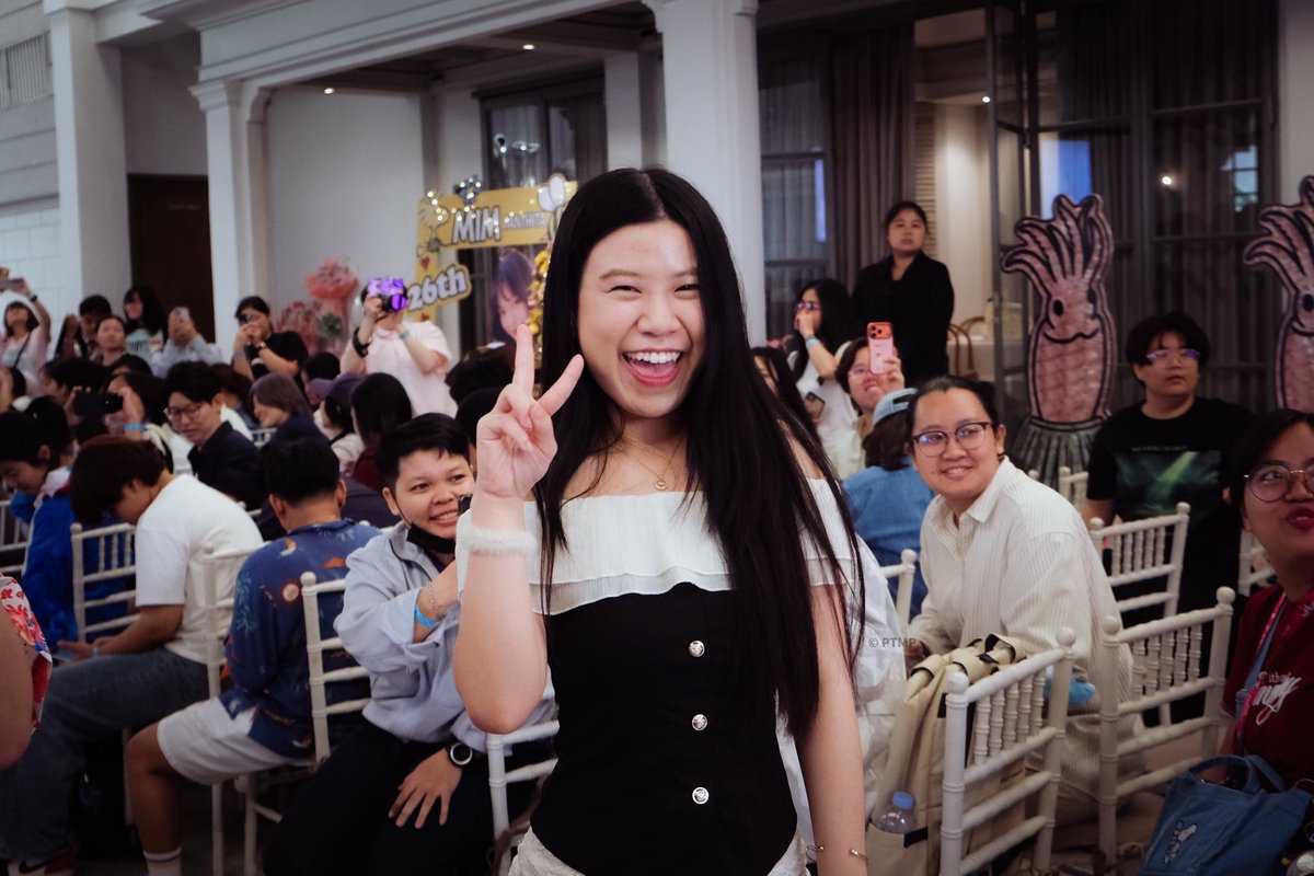 PTMP261289's tweet photo. วันนี้มดแดงมาช่วยพี่ดินเซอร์ไพรส์น้องโรส

AMMIREY WITH MIM 26 BIRTHDAY
#Mimu26thbirthday https://t.co/cV7B31tO6e