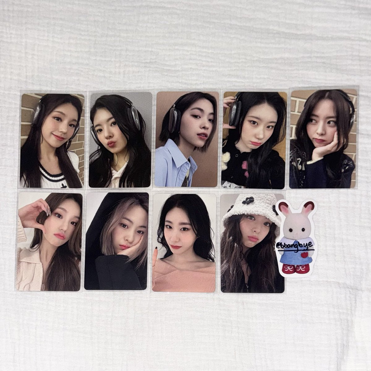bbangbye_'s tweet photo. WTS/WW itzy photocard set

Price: 70USD

✅ Paypal fnf, Wise, 한국은행
✅ DM

🤍 bbangbye on insta / bbangbye_ on X

판매 특전 예지 리아 류진 채령 유나 yeji lia ryujin chaeryeong yuna pc 있지 특전 미공포 미공개 포토카드 양도 卖 https://t.co/N9bJx2L9cu