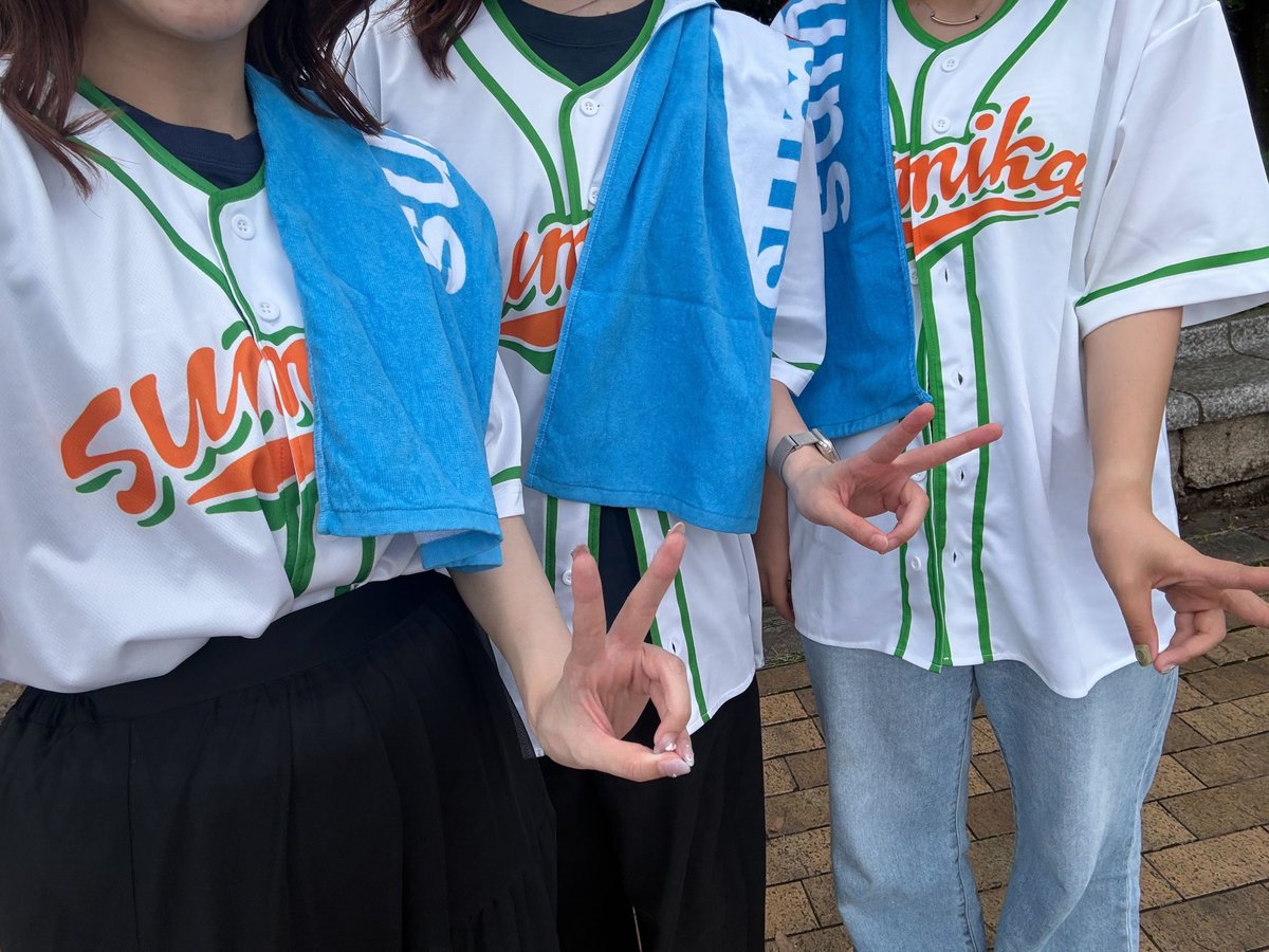 7_chan___'s tweet photo. Unique福岡day2、day3♩

楽しいことも嫌なことも、うまく言語化出来ない私だけど、それでもいいかもって思えた片岡さんの言葉も、sumikaの音楽も本当に最高で、素敵で、感謝でいっぱい

生きててよかった楽しかったと思わせてくれるsumikaが大好き❣️ありがとう❣️ https://t.co/Kcm9yOX0ng