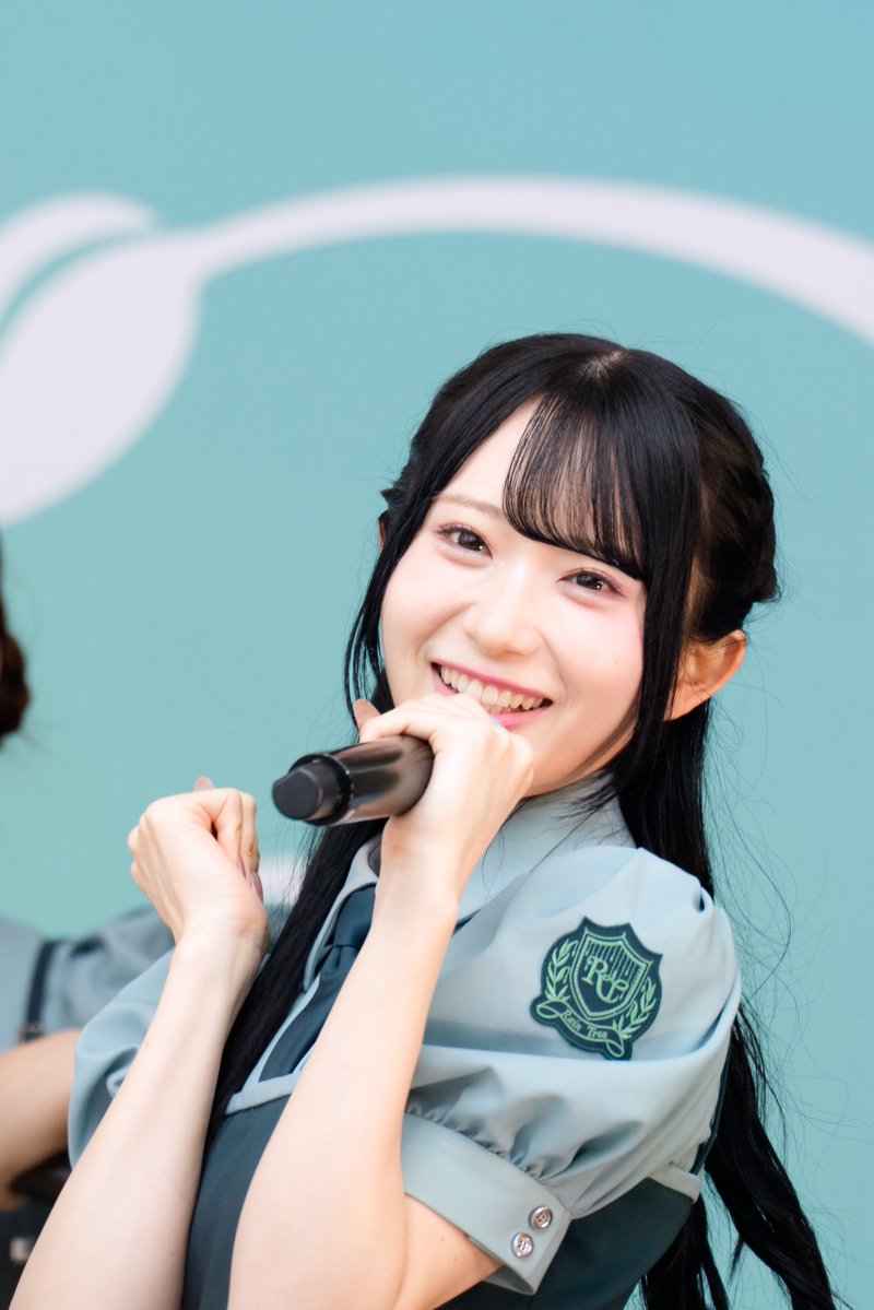 kk_official1's tweet photo. 𝟮𝟬𝟮𝟲.𝟬𝟳.𝟬𝟰
「𝗥𝗮𝗶𝗻 𝗧𝗿𝗲𝗲初夏のフリーライブ〜君の居場所はここにある〜」第2部
📍ダイバーシティ東京 プラザ
多系統曲マスターな真希さん
 #RainTree初夏のフリラ https://t.co/bk2Ar2loow