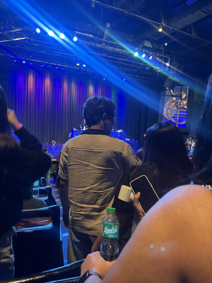 _ahdee's tweet photo. nahiya na naman po ako magpapicture. Hanggang lapit lang 🫣🥹 @PreciousPaulaN  Ang pogi nyo po! 🥰 https://t.co/DMJDYSRS6r