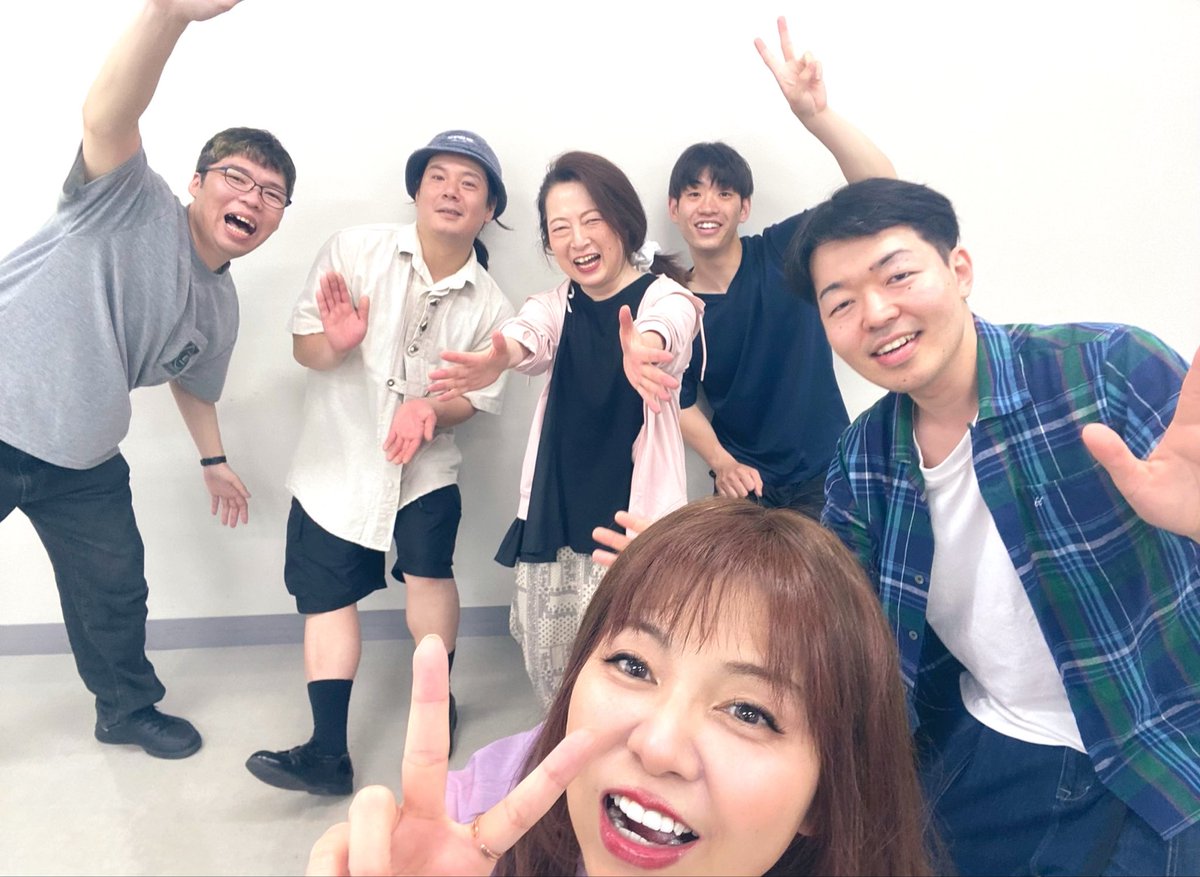 theatercRAVO's tweet photo. 今年8/7は劇団ClubRAVO10周年㊗
本日はその記念公演となるフライヤー撮影を行いました！

また今回は日頃の感謝を込め入場無料‼️
&amp;オムニバス！
それぞれの個性をパフォーマンス！時代劇まで⁉️

11/14(土)は八千代市市民会館へ！
詳細は近日解禁です‼️

#RAVO10周年記念公演 https://t.co/m5VCre2sxr