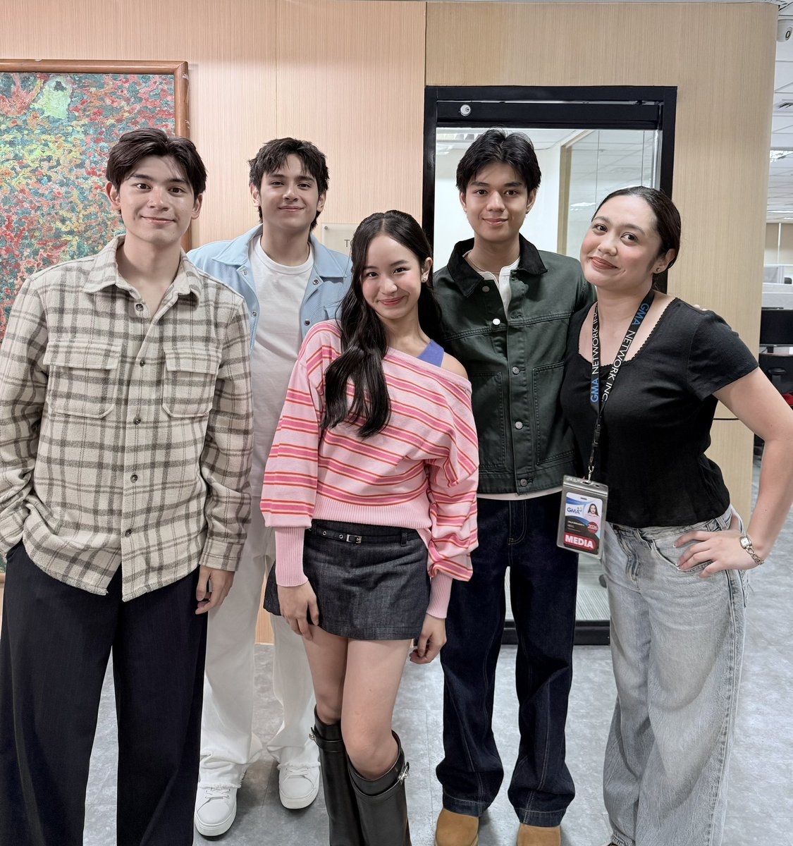 jailaabdul_'s tweet photo. Kita tayo sa August 1? 🥰

#YMFSFanMeet https://t.co/ynwLyrPr4d