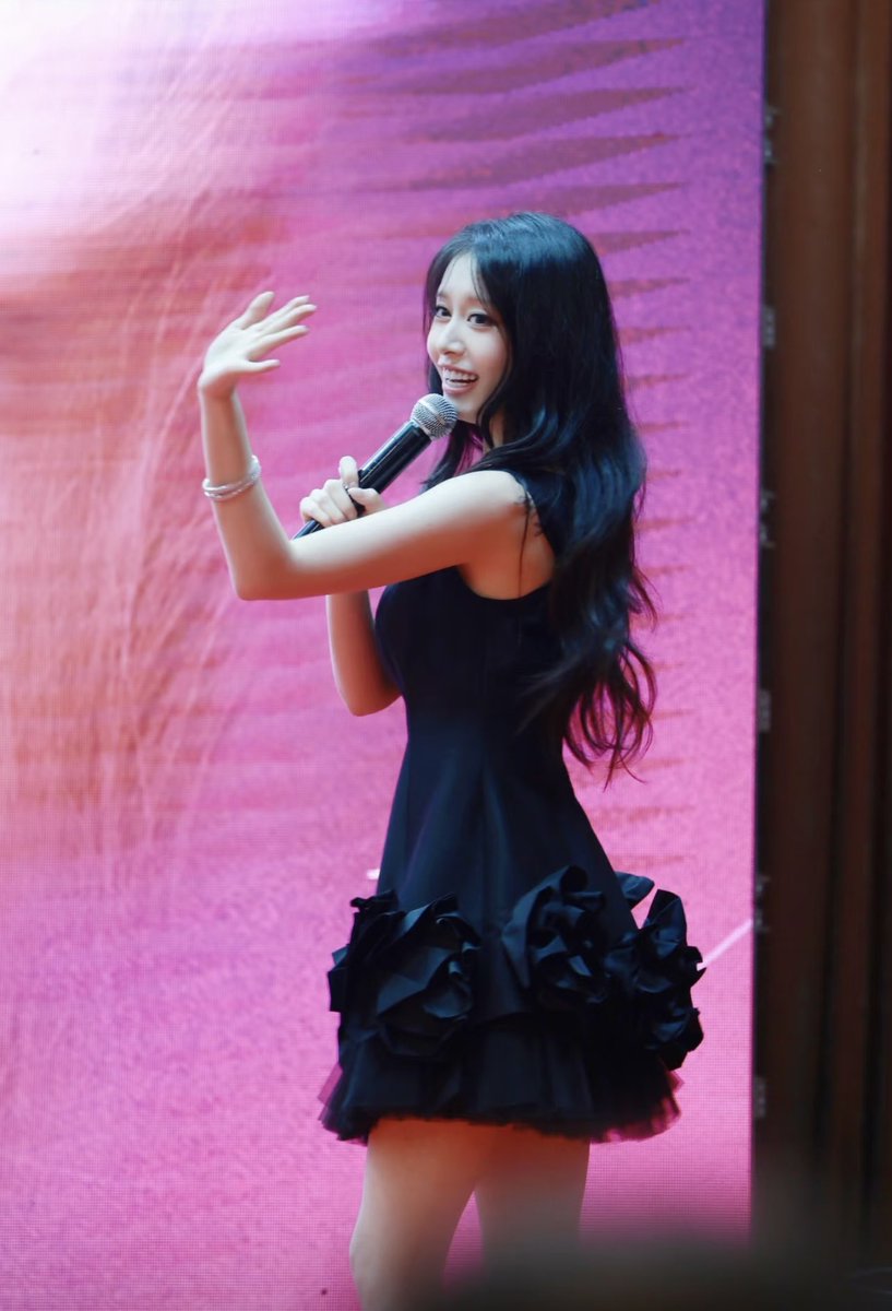 HolyZk's tweet photo. 260704 - PJY Beijing Fan meeting 🖤 (4)

#Jiyeon #PARKJIYEON #티아라 #TARA https://t.co/UPGviOLDi9