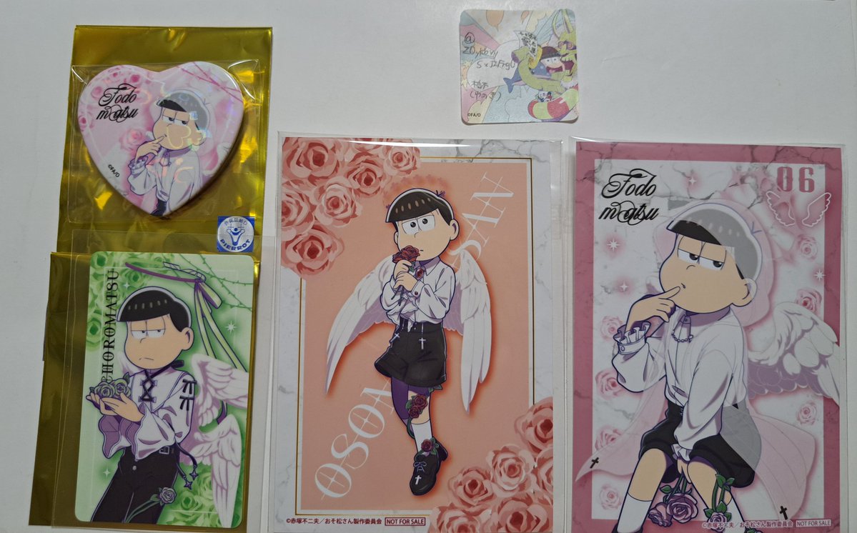 Z0ykbvySxJIFrg0's tweet photo. おそ松さん　POPUP　アニメイト
交換
譲)画像の物
求)画像2.3赤で囲んだ十四松
同種交換のみ
カードは他交換決まりましたら定価譲渡
7/513:00〜オシアド
その後テシエ予定
はじめましての方ツイフィ必読
よろしくお願いいたします🙇‍♀️ https://t.co/eyae4Ao9e3