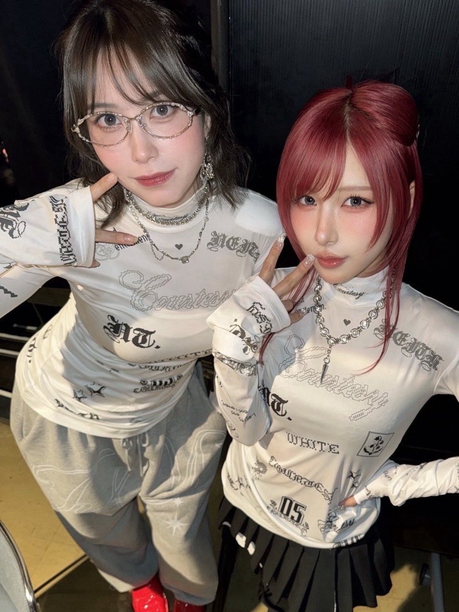 fujishiroanna's tweet photo. はなぱりvol.1ありがとうございました🌼
ずーーっと好きな曲がかかりまくっていた神空間でした😭❤️‍🔥
久しぶりのODOKe嬉しかった～っ
次は何年もあかないようにまたやるぞ～！！

呼んでくれたDAISY TOWNさん、来てくれたみんな本当にありがとうございました💝 https://t.co/ie635vI3U4