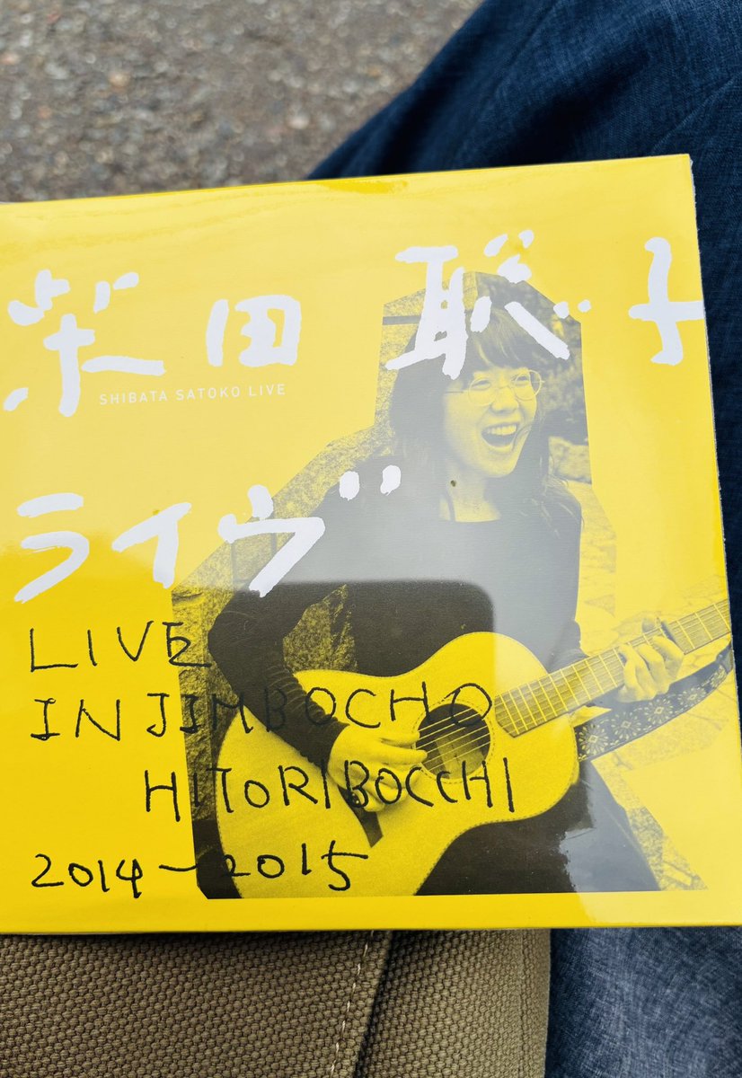 柴田聡子AZホールlive終了！ステージングも1人弾き語りで来てた時（10