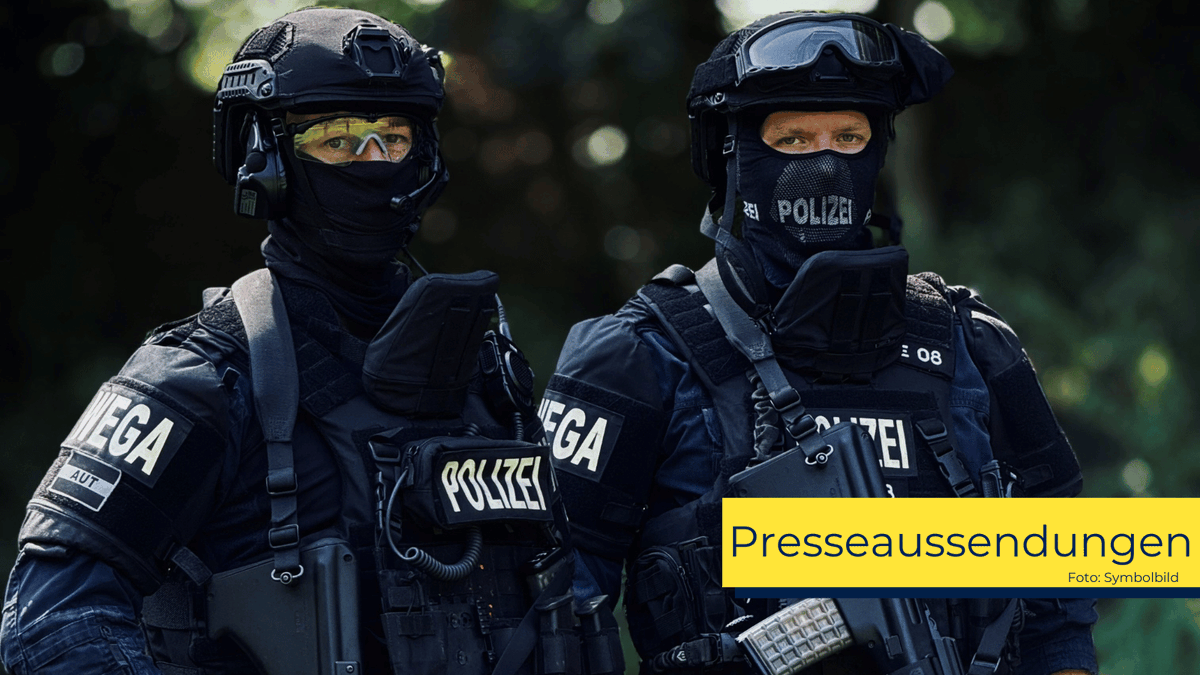 LPDWien's tweet photo. Etwa 120 polnische Fans verhielten sich auf einem internationalen Basketballmatch in der #Leopoldstadt aggressiv &amp; unkooperativ. Sie mussten mit WEGA &amp; EE unter Anwendung von Körperkraft aus dem Stadion gebracht werden. 
Näheres ➡️ #Presseaussendungen 
https://t.co/MCAHsGs8gv https://t.co/kAnPMVBGrf