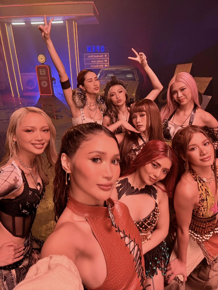 jnkxrsxaiah's tweet photo. my ot8 🥹 ang gaganda niyoooo https://t.co/zTrDdoWOK3