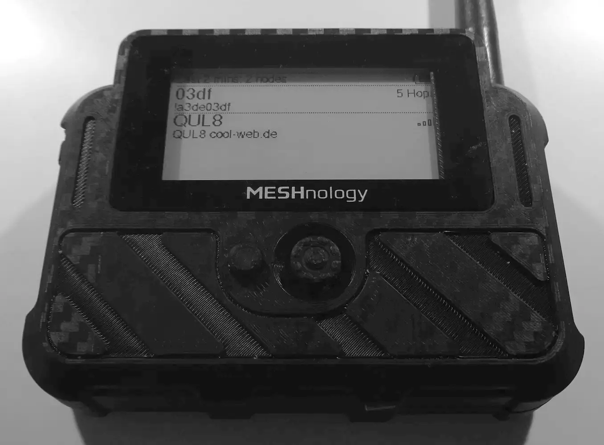 Dr_Cool's tweet photo. neues Review: Meshnology N37E (Querformat) Meshtastic Bausatz
--> https://t.co/NU7w6chsSD
#Meshnology #N37E #Seeed #nRF #Nordic #nRF52840 #Elektronik #Maker #DIY #Mikrocontroller #Bausatz #Meshtastic #Funknetzwerk #SX1262 #LoRa #Funk #Jedermannfunk #OLED #Review #Bewertung https://t.co/2pd0JhBUGH