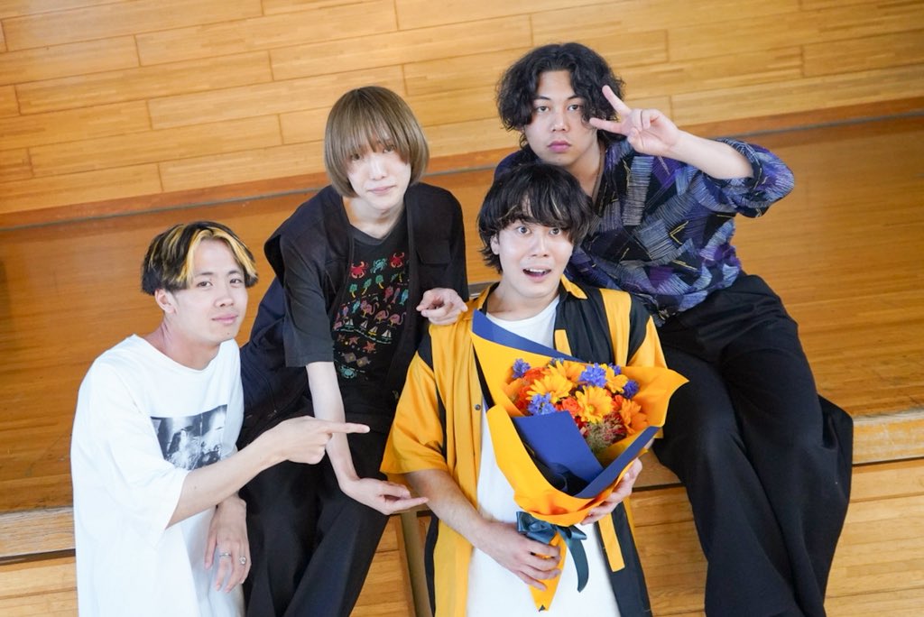 kitakaze_04's tweet photo. ⠀    
                ⠀【☀️THANKS☀️】

🫧2026.7.4 琴似高等学校 「琴工祭」

生徒会の方から花束まで頂きました！
最高の景色でしたありがとうございました🙇‍♀️

セットリスト
1. ナイトトレイン
2. 全身全霊
3. 四季
4. 北極星

次は7/10 PLANTです！

📸: 希良々 @krrrrr_13 https://t.co/MaBpKy1rXX