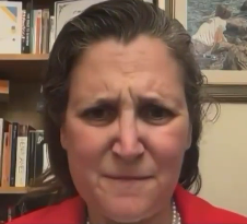 Omg1337's tweet photo. @sarobertson_ That face says it all https://t.co/BFCpqBotza
