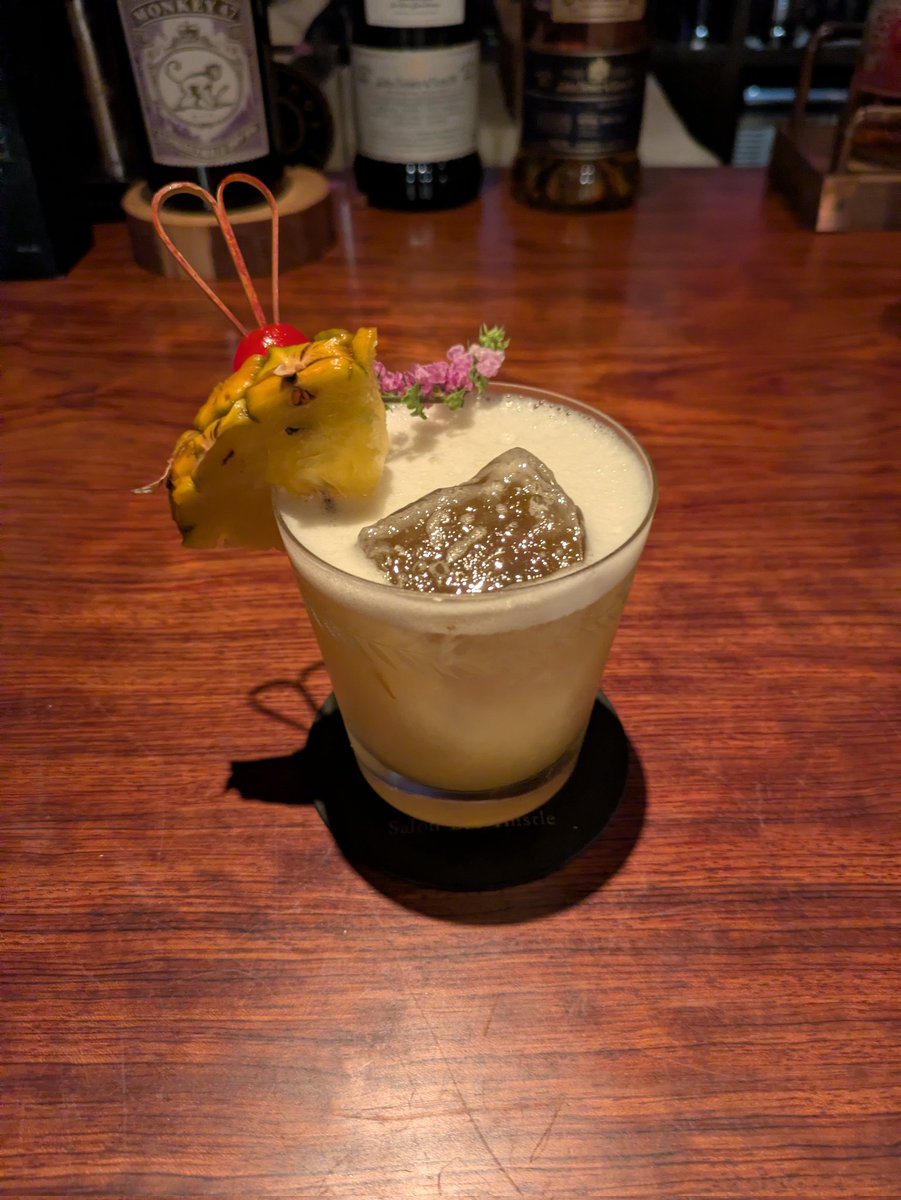 yamaterous's tweet photo. this is the champion's cocktail https://t.co/jWtsTOdF4a
