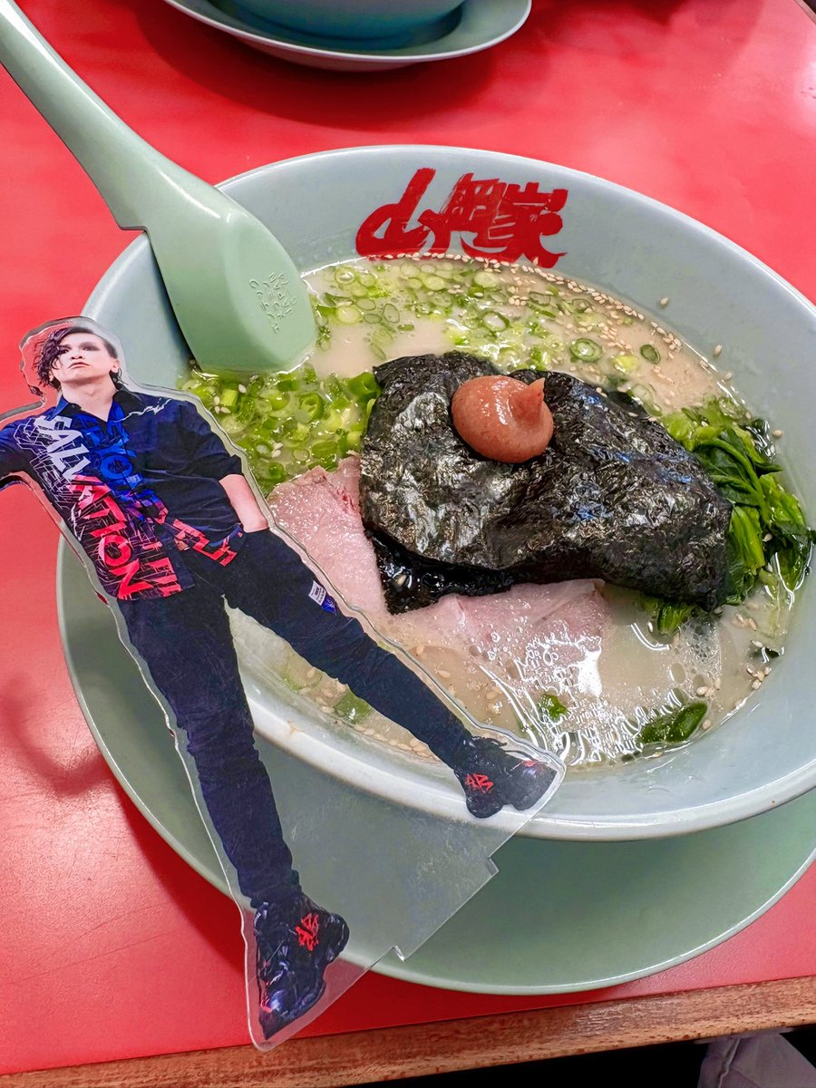 uu__ec__ii's tweet photo. 反省してまーす https://t.co/YdmoOP9Agn