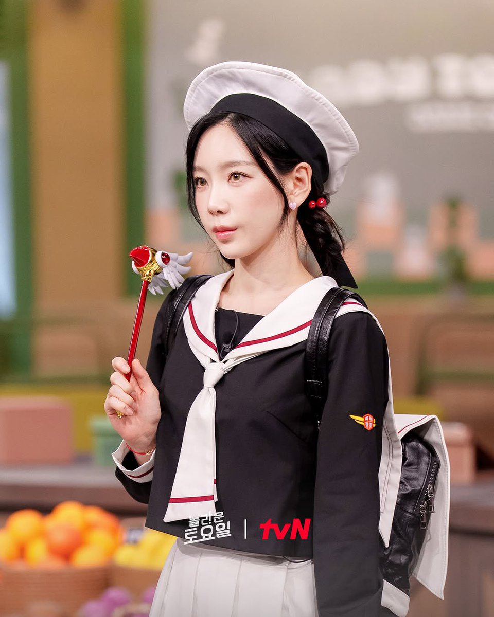 TAEYEONsmtown's tweet photo. 📢 tvN <놀라운 토요일> #태연

⏰ 오늘 밤 7시 40분 
🔗 https://t.co/56uTH7SJbW

#TAEYEON
#GirlsGeneration #소녀시대
#놀라운토요일 https://t.co/17djmDpJH3
