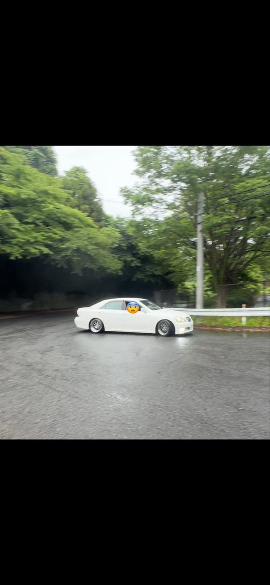 kn1727_'s tweet photo. 即ドリ グリ クラウン #車売ります
静岡から 65万

14万キロ、不具合無、車検残り一年有

デフ クスコrs 1.5way(7000km)
車高調 ファイコネ不具合無
マフラー zees
ホイール 9.5J+38
タイヤ シバ200r 265/35r18
スモーク 前二面30%後三面3%
リミッターカット HKSvac2
Bluetooth、Fire stick見れます https://t.co/FZNafroHHe