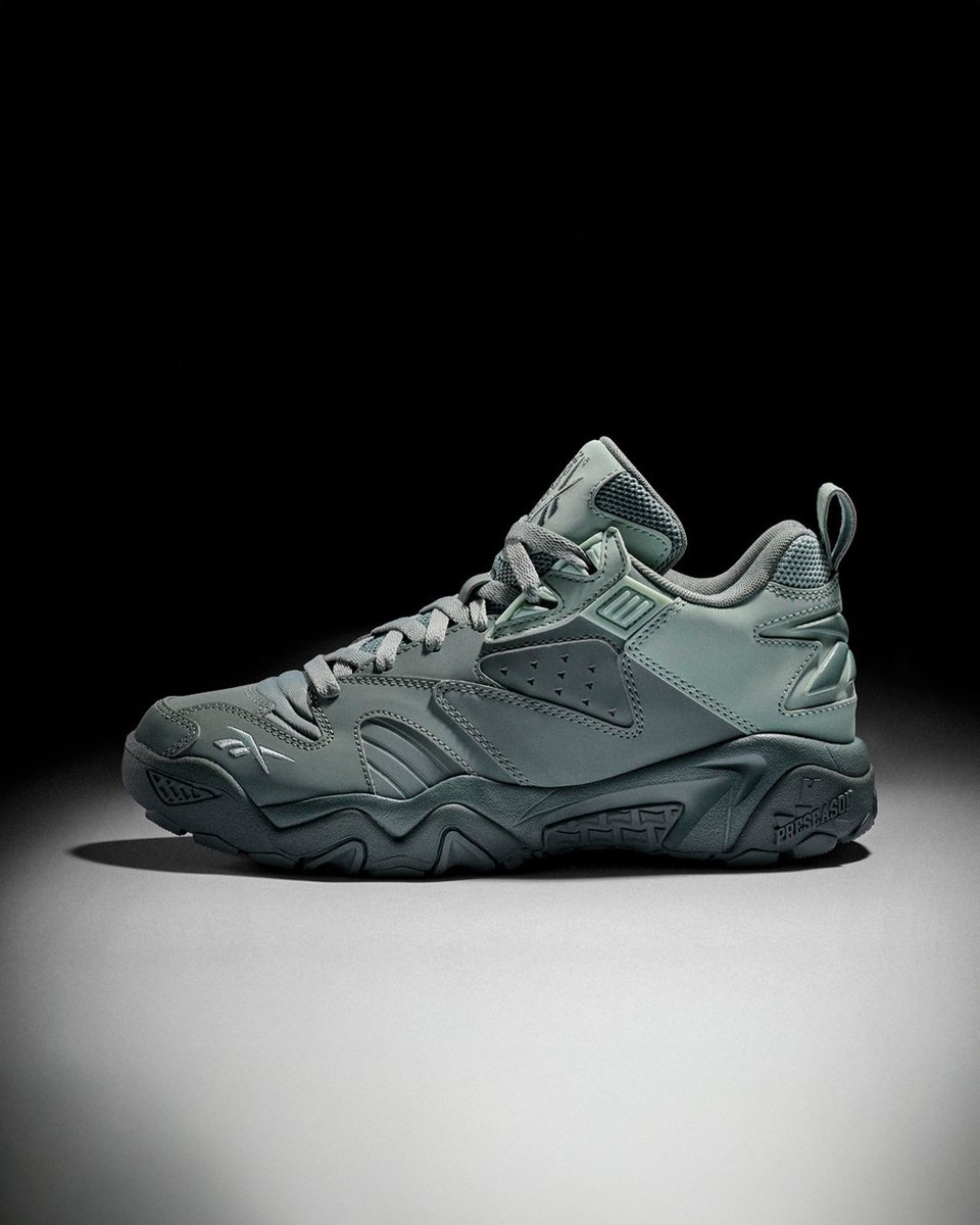sportsceneSA's tweet photo. The Brutus Low: celebrating the deep roots of Reebok sport.

Reebok Brutus Low Grey/Fog Sneaker in UK6-11, R2299.95 in selected stores, Bash mobi app &amp; online: https://t.co/zww486aOxf https://t.co/KcoKc9cTNf