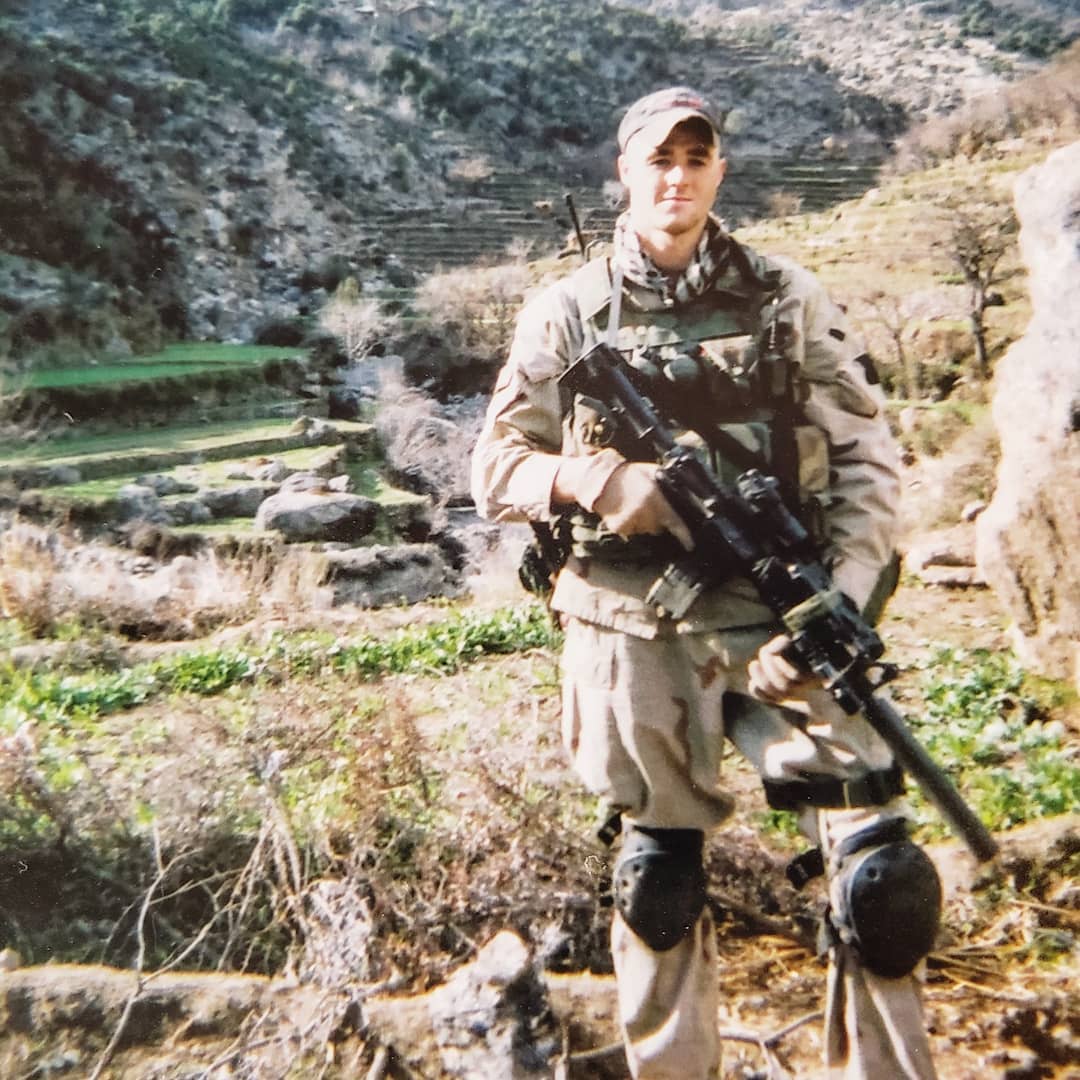 AK74respecter's tweet photo. A Soldier from the 75th Ranger Regiment near Asadabad, Afghanistan, early 2003. https://t.co/QbXRbMoAHW