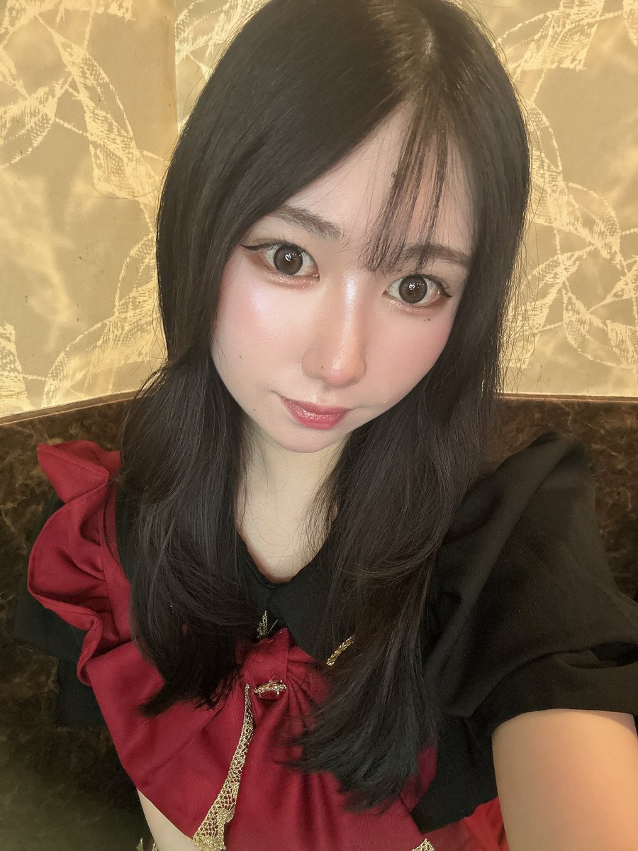 perfe_arisa's tweet photo. ぺるフェ【@Bar_perfe 】ろぐいん🥰

今日大雨じゃんか！！☔️

みんな元気にぺるフェで待ってるからねん♪
お待ちしてます🌟
 #梅田 #コンカフェ https://t.co/bf6po8QnHs