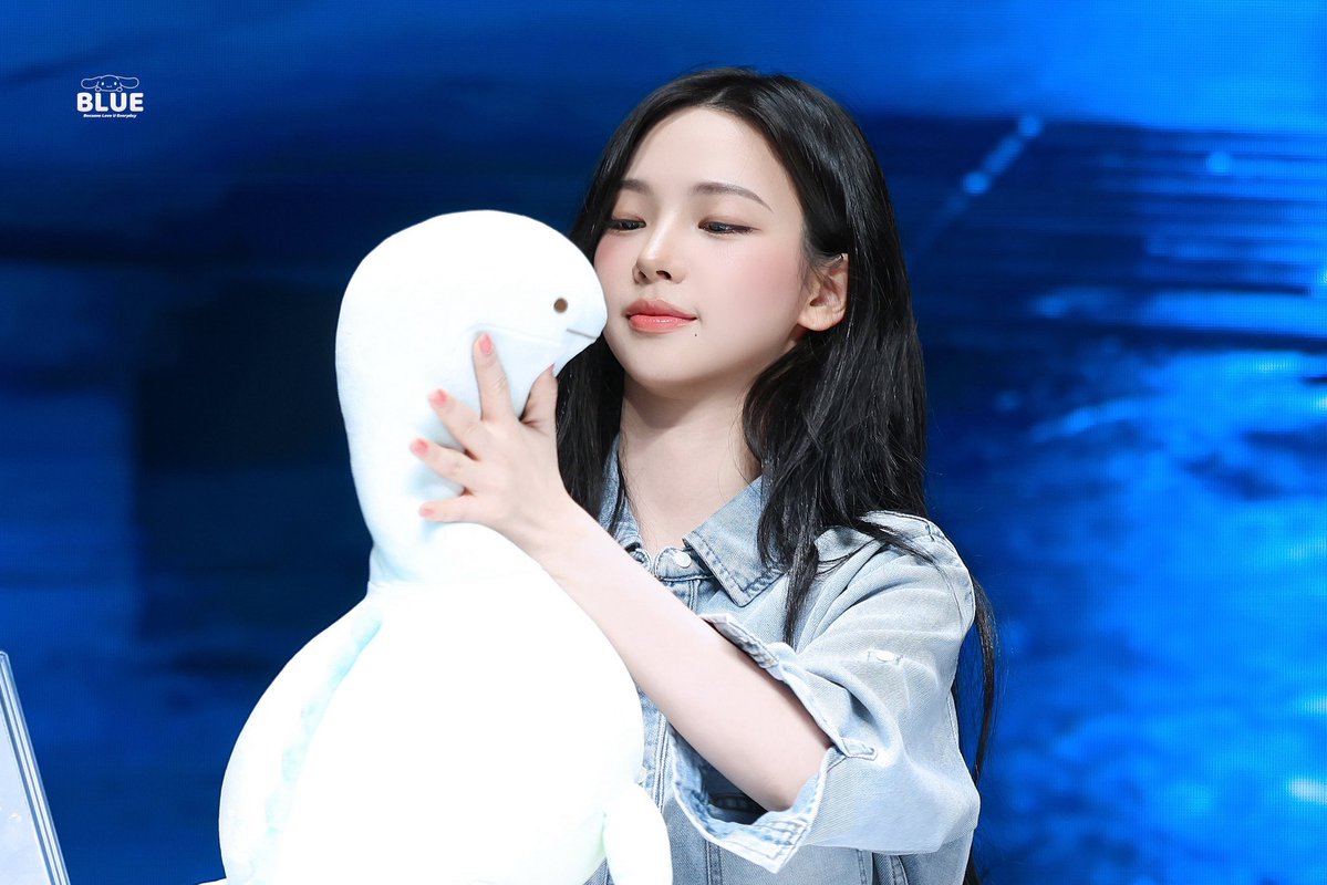 411mung's tweet photo. 물범이랑공룡반응차이개웃김 https://t.co/PIEFTDa4iM