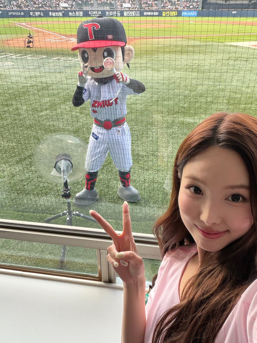 nyrated's tweet photo. [260704] 🧸🫧 https://t.co/c2ASFotheE