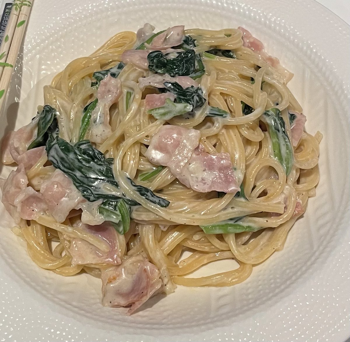 sea1652997's tweet photo. #本日のメシオン
シオンのベーコンとほうれん草のクリームパスタ〜😆
美味しい〜！ https://t.co/eZrif7bINe