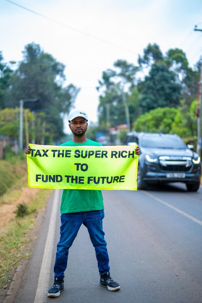 therealantoh's tweet photo. Once we tax the super Riich fairly,the funds will be used to fight climate injustice and also for public services.
The poor will bentfit if we #TaxTheSuperRich.

Thread🧶🧶🧶 https://t.co/HMnV7epGLR