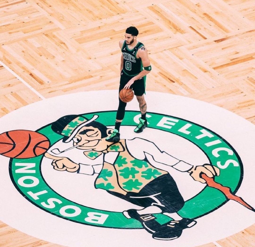 JaysonTatumTurk's tweet photo. 2023-2025 yılları arasında, Jayson Tatum'un kullanım oranı %33'ün üzerindeyken Celtics 39-3 🔥

Jaylen Brown'un geçen sezon kullanım oranı %36.1’di. https://t.co/nBTj0c9Ypf