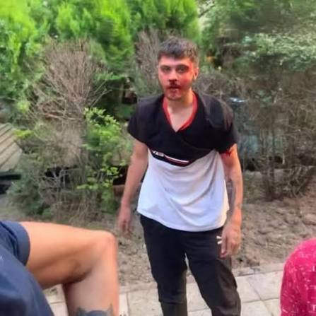 yigitcarter's tweet photo. kiza sov olsun diye 5li keko grubuna laf attiktan sonra https://t.co/wyEoirOdGn