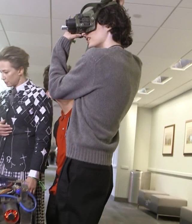 foahdietcoke's tweet photo. his waist https://t.co/FpeEOsIZcC