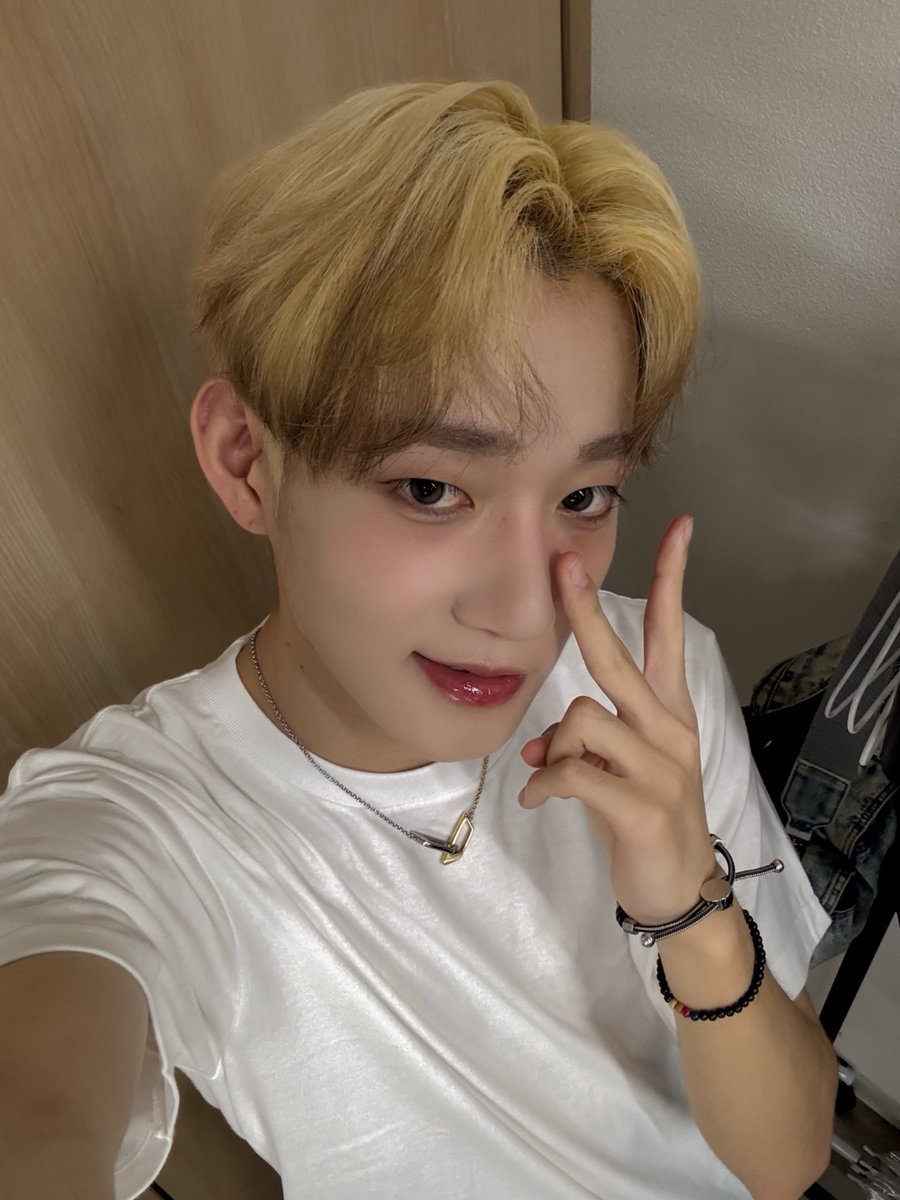 DXMON (다이몬) tweet media