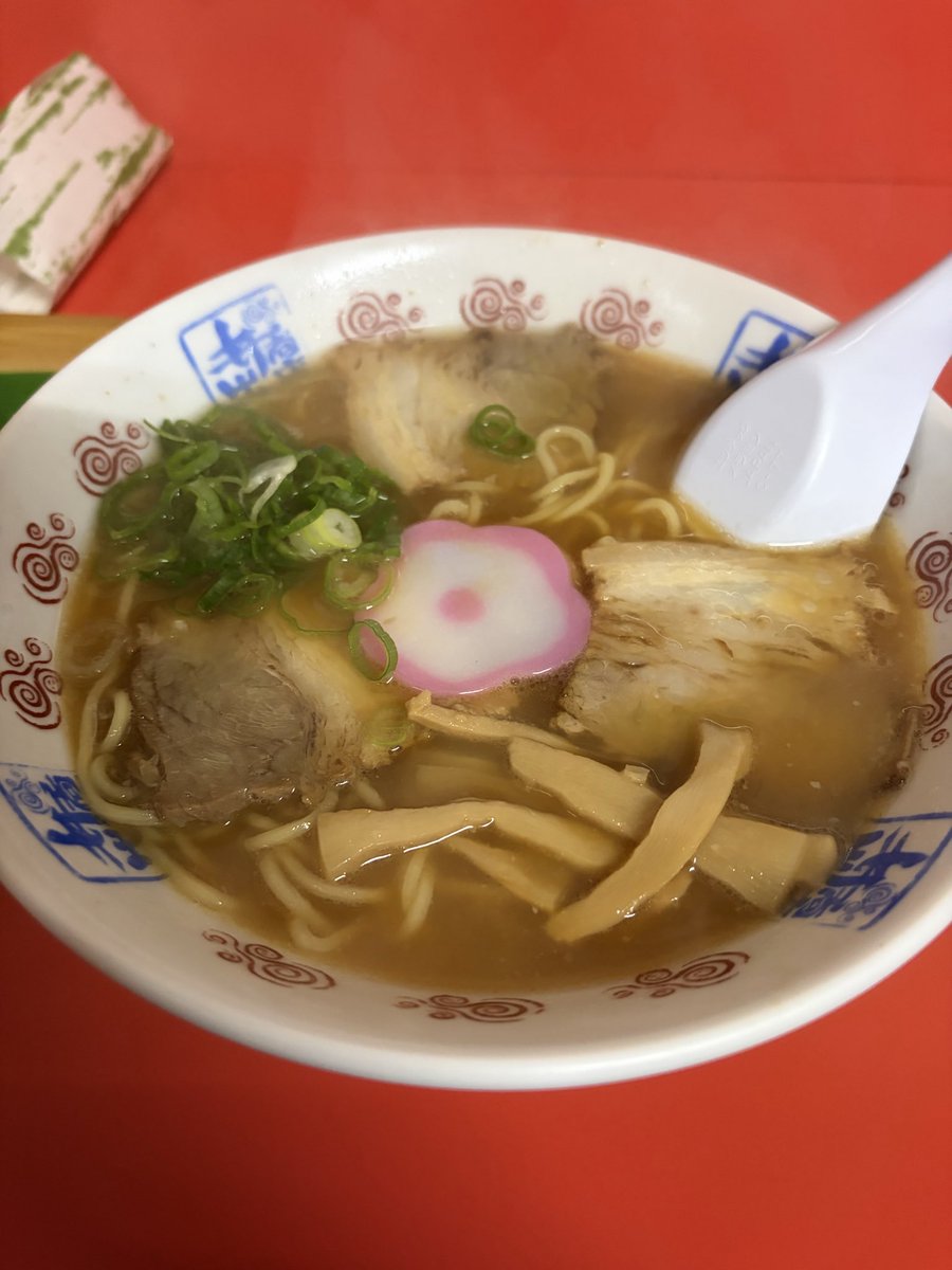 zelvion's tweet photo. やっぱりカップ麺とは違うね😊 https://t.co/wkn8hzeo9U