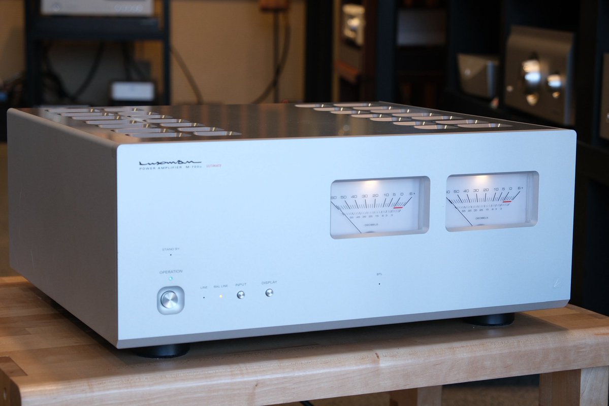 USED品入荷】 ステレオパワーアンプ LUXMAN『M-700u』 当店ブログに