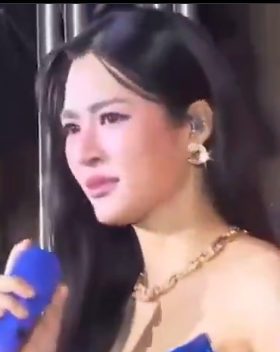 T1psy100413's tweet photo. LOL the moment Orm called Ling "P'Tee" She was like, who TF is dat?

LINGORM THAILAND FANTOUR 
#LingOrmKhonKaenFanMeet https://t.co/LYpSxHbP6U https://t.co/mTi3FtB5rn