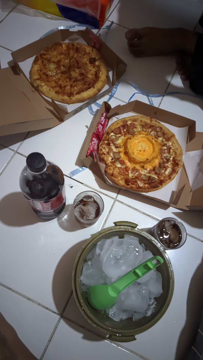 ojakeen's tweet photo. fikza kedua brg dehans, iya itu gue berdua doang ngabisin yg lain pada gabisa main huft https://t.co/7xREuHsao1