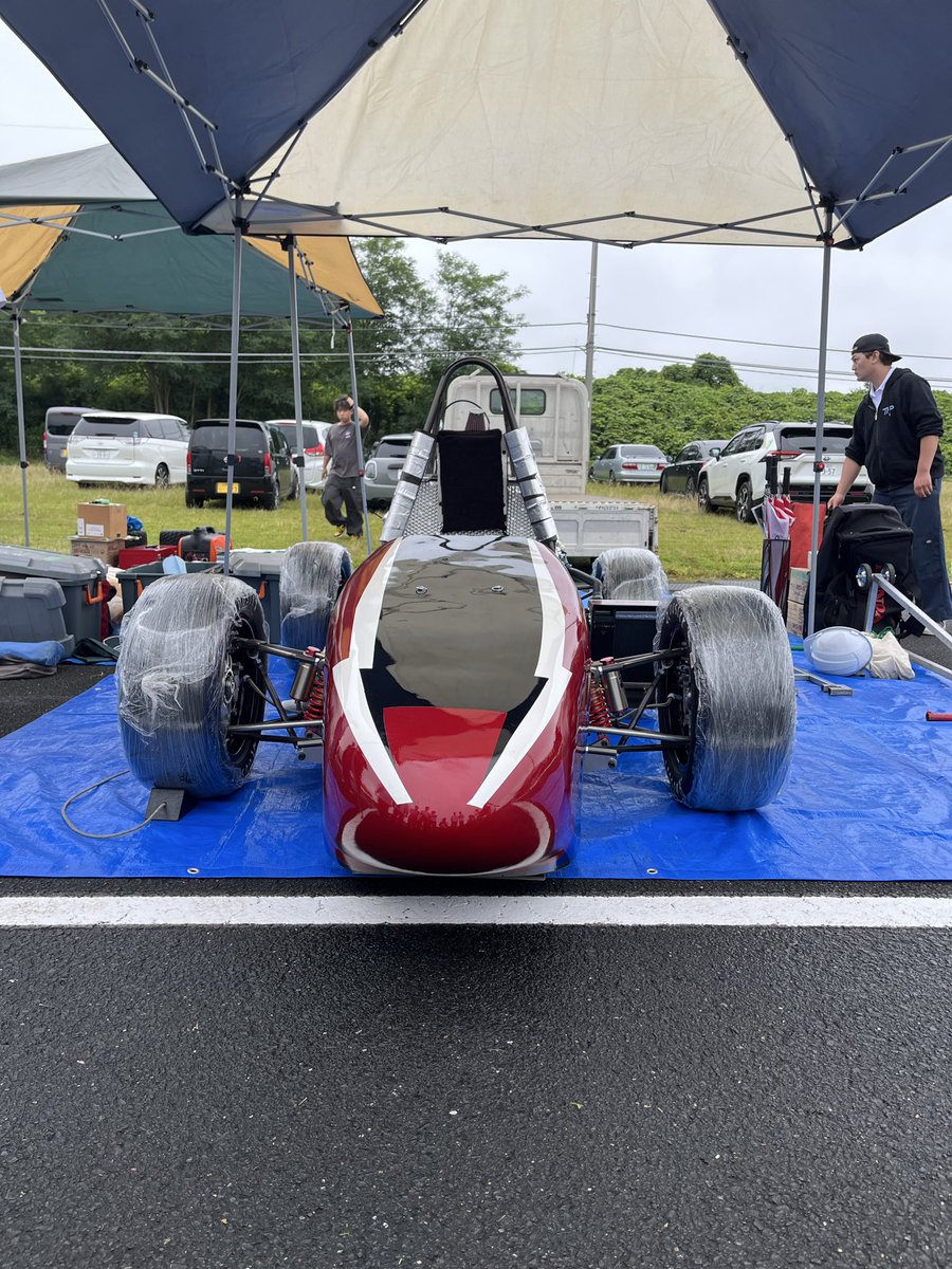 TFP_FSAE's tweet photo. TFP-26

#学生フォーミュラ 
#帝京大学
@JARI_press https://t.co/2RDNwa4AEN