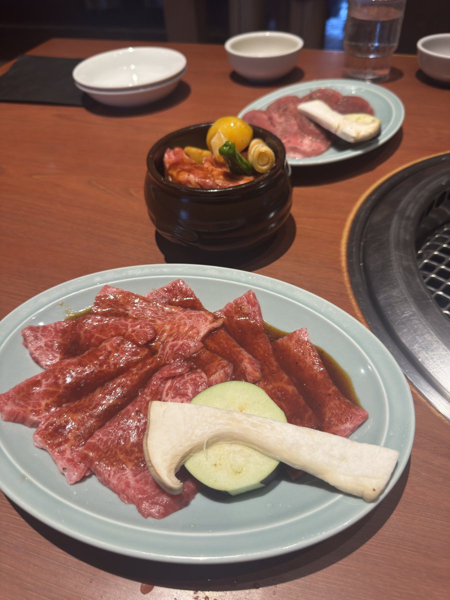 full_words's tweet photo. 肉を焼きにきました https://t.co/ACNMEYaA3D